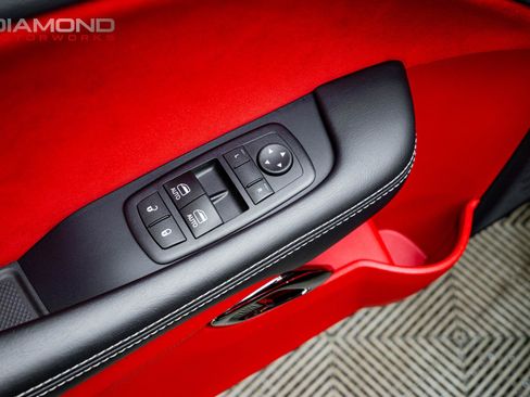 Used 2015 Dodge Challenger SRT Hellcat RWD image 76
