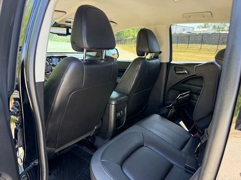 Used 2021 GMC Canyon AT4 w/ Driver Alert Package AWD/4WD image 23