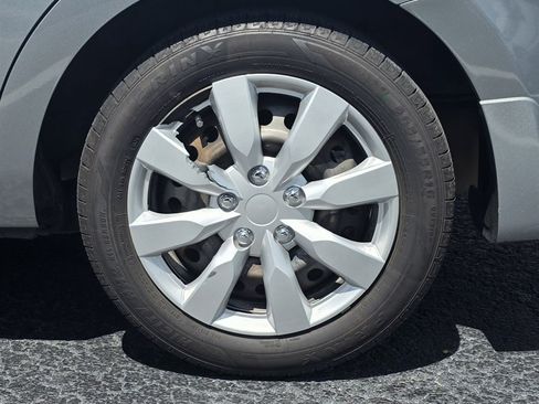 Used 2008 Nissan Sentra 2.0 S FWD image 32
