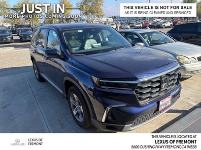 Used 2025 Honda Pilot EX-L