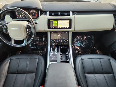 Certified 2022 Land Rover Range Rover Sport HSE Silver Edition image 30