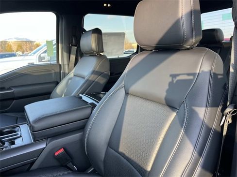 New 2025 Ford F150 Lariat w/ Equipment Group 501A Mid image 24