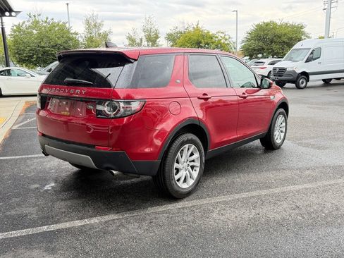 Used 2019 Land Rover Discovery Sport HSE AWD/4WD image 8