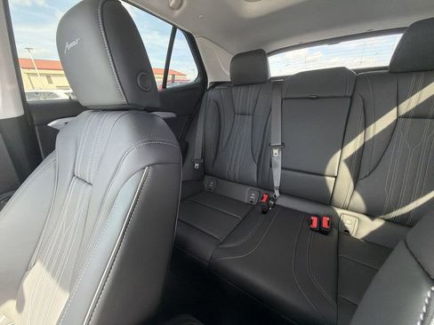 New 2026 Buick Envision Avenir AWD/4WD image 12