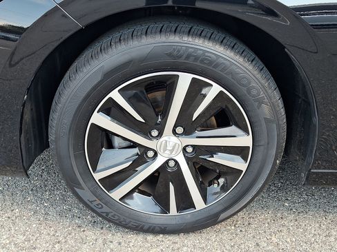 Used 2023 Honda Civic LX image 8