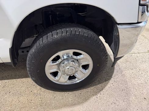Used 2023 RAM 2500 Tradesman AWD/4WD image 29
