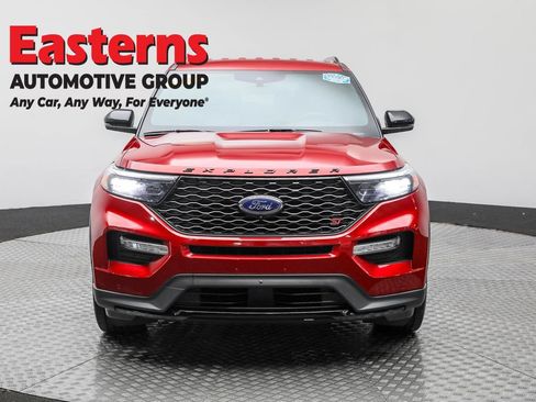 Used 2020 Ford Explorer ST image 2