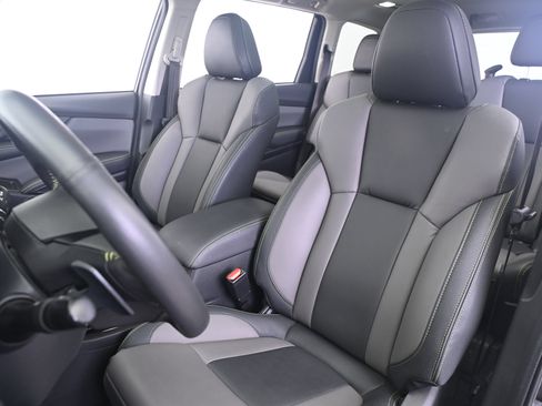 Used 2024 Subaru Ascent Onyx Edition AWD/4WD image 32