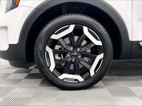 Used 2025 Kia Telluride S AWD/4WD image 10