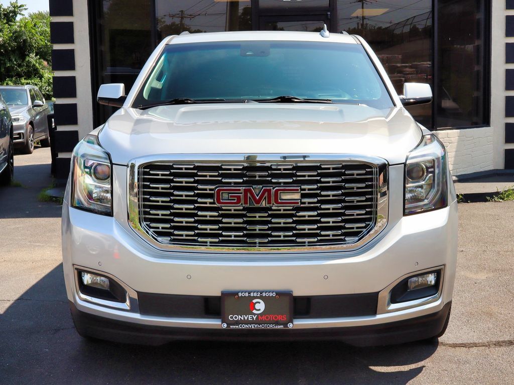 Used 2019 GMC Yukon Denali w/ Open Road Package AWD/4WD image 3