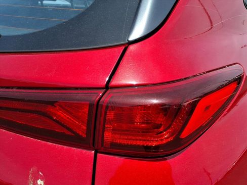 Used 2018 Hyundai Kona SE AWD/4WD image 11