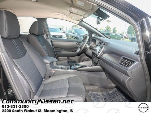 New 2025 Nissan Leaf SV Plus image 19