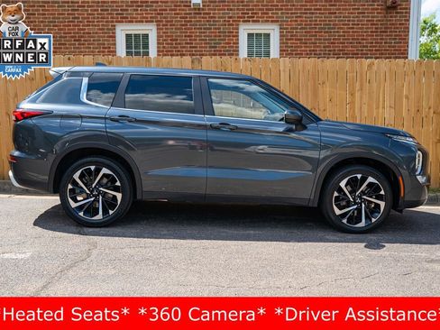Used 2024 Mitsubishi Outlander SE image 5