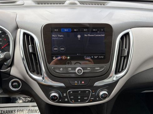 Used 2024 Chevrolet Equinox LT AWD/4WD image 12