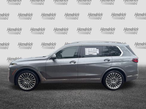 Used 2026 BMW X7 xDrive40i AWD/4WD image 7
