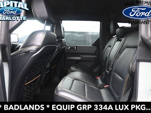 Used 2022 Ford Bronco Badlands AWD/4WD image 12