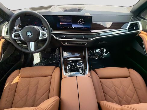 New 2026 BMW X5 xDrive50e w/ Executive Package AWD/4WD image 15