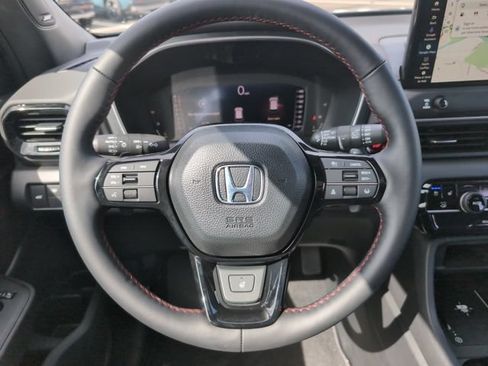 Used 2026 Honda Pilot Black Edition image 22