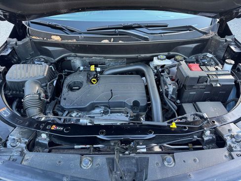 Used 2025 Chevrolet Equinox LT image 31