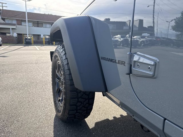 Used 2015 Jeep Wrangler Sport AWD/4WD image 37