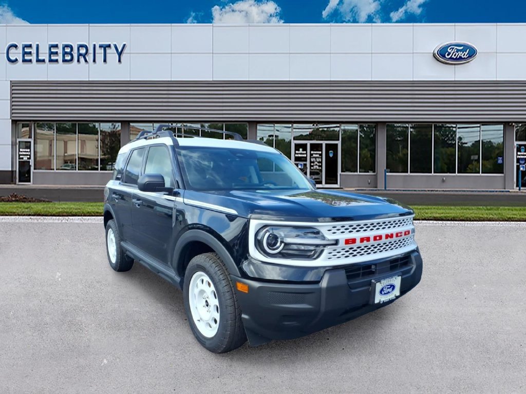 Used 2025 Ford Bronco Sport Heritage AWD/4WD image 1