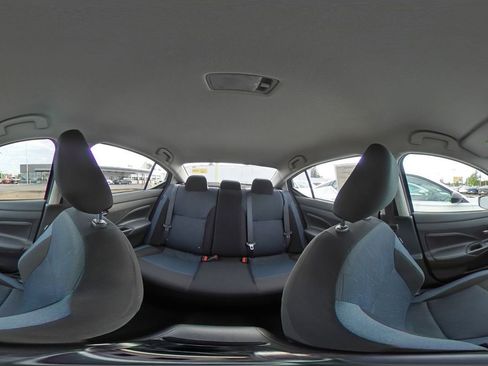 Used 2025 Nissan Versa SV FWD image 40
