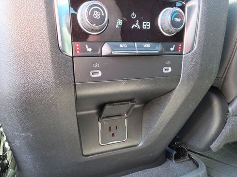 Used 2023 Chevrolet Tahoe RST w/ Luxury Package image 28