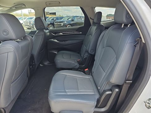 Used 2018 Buick Enclave Essence w/ Trailering Package AWD/4WD image 21