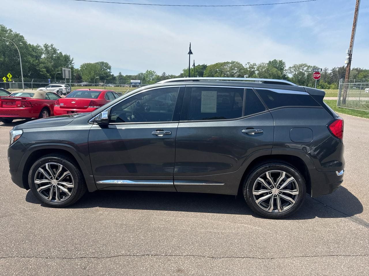 Used 2019 GMC Terrain Denali w/ Advanced Safety Package AWD/4WD image 8
