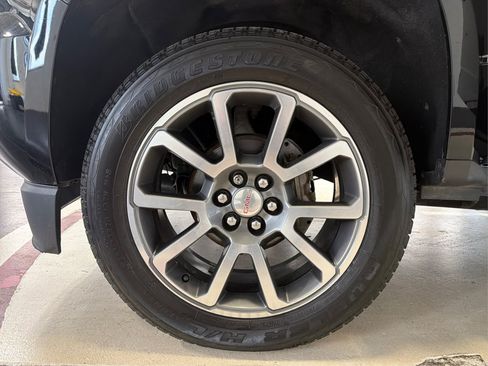 Used 2019 GMC Canyon Denali AWD/4WD image 12