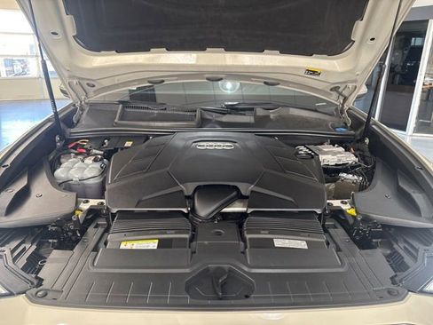 Used 2021 Audi Q8 Premium Plus w/ Premium Plus Package AWD/4WD image 44