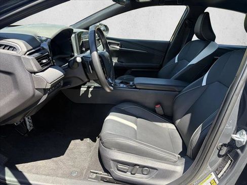 Certified 2026 Toyota Camry SE FWD image 10