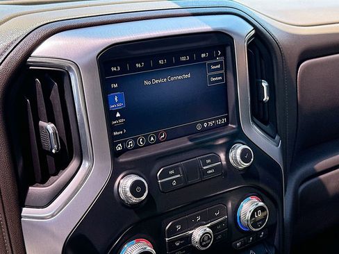 Used 2020 GMC Sierra 1500 SLT w/ SLT Premium Plus Package AWD/4WD image 13
