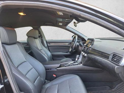 Used 2021 Honda Accord Sport image 19