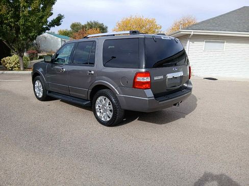 Used 2011 Ford Expedition Limited image 3