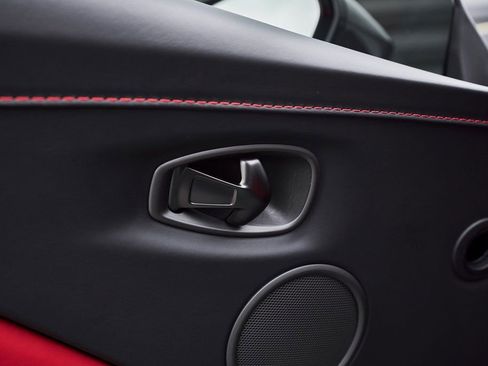 Used 2023 Aston Martin V12 Vantage image 37