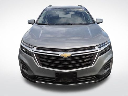 Used 2024 Chevrolet Equinox LT image 3
