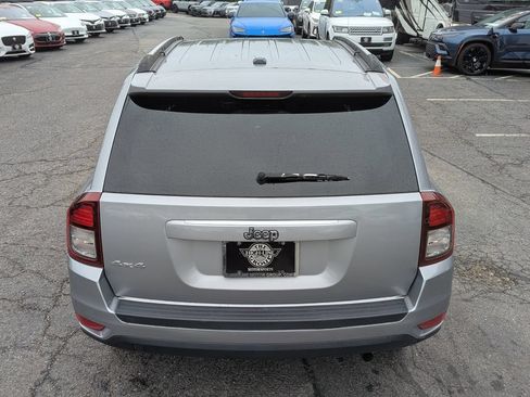 Used 2017 Jeep Compass Sport w/ Power Value Group AWD/4WD image 8