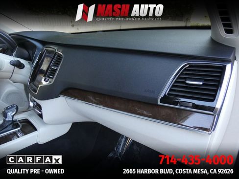 Used 2016 Volvo XC90 T6 Momentum w/ Momentum Plus Package AWD/4WD image 22