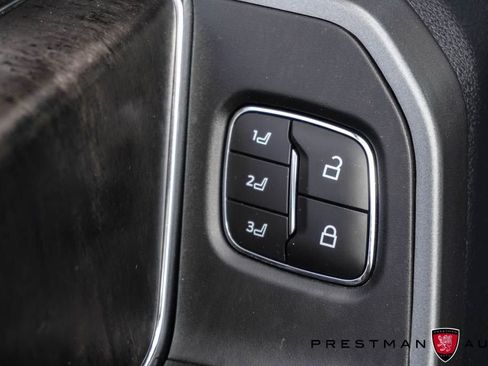 Used 2026 Ford F250 Lariat w/ Lariat Premium Package AWD/4WD image 31
