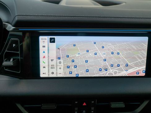 Used 2025 Porsche Macan Electric image 16