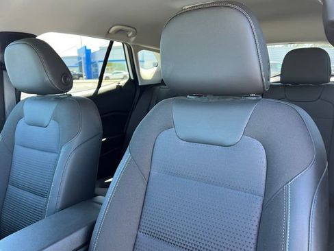 Used 2024 Chevrolet Trax LT w/ Driver Confidence Package FWD image 10