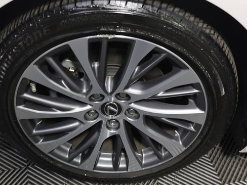 Used 2019 Lexus ES 350 w/ Premium Package image 26