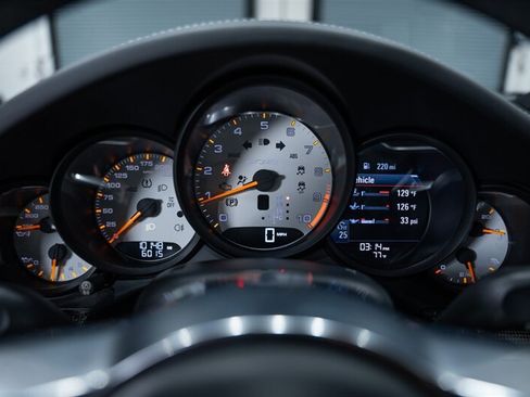 Used 2016 Porsche 911 GT3 RS RWD image 26