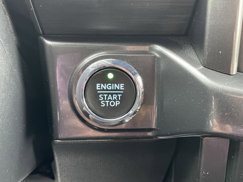 Used 2022 Ford F150 XLT w/ Equipment Group 302A High image 19