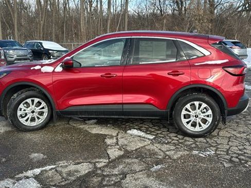 Certified 2023 Ford Escape Active w/ Tech Pack #2 image 6