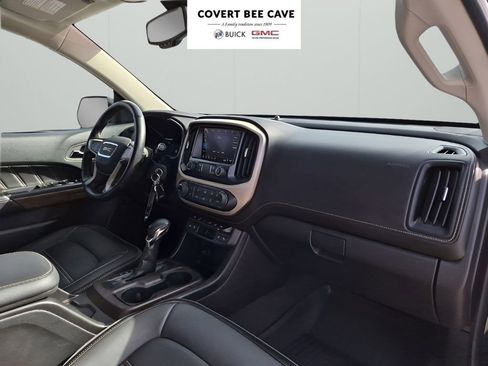 Used 2022 GMC Canyon Denali w/ Denali Black Edition Package image 15