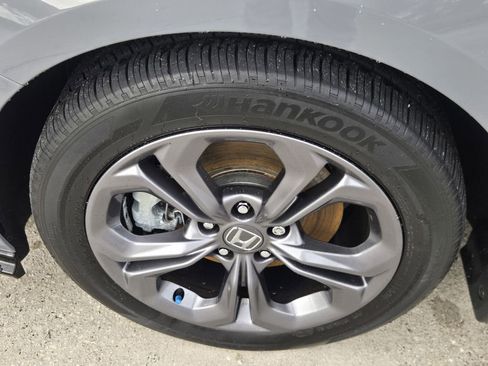 Certified 2024 Honda Accord EX-L image 9