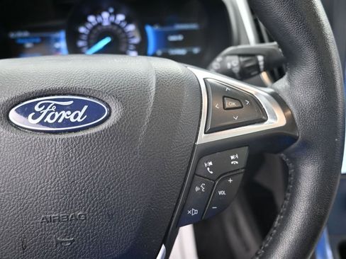 Used 2022 Ford Edge Titanium AWD/4WD image 31