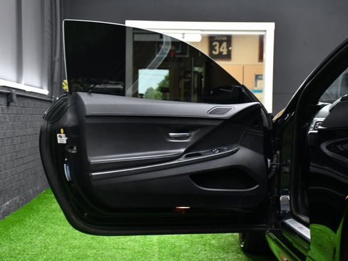 Used 2013 BMW M6 Coupe image 11